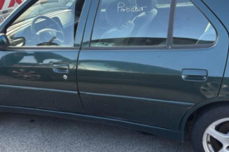 Pivot de moyeu avant gauche PEUGEOT 306