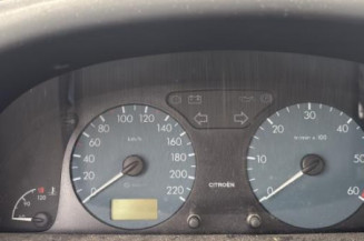 Pivot de moyeu avant droit CITROEN XSARA