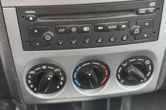 Pivot de moyeu avant gauche CITROEN BERLINGO 1