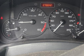 Pivot de moyeu avant gauche CITROEN BERLINGO 1