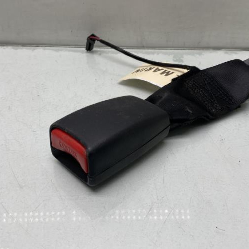 Attache ceinture arriere droit RENAULT CAPTUR 1 Photo n°1