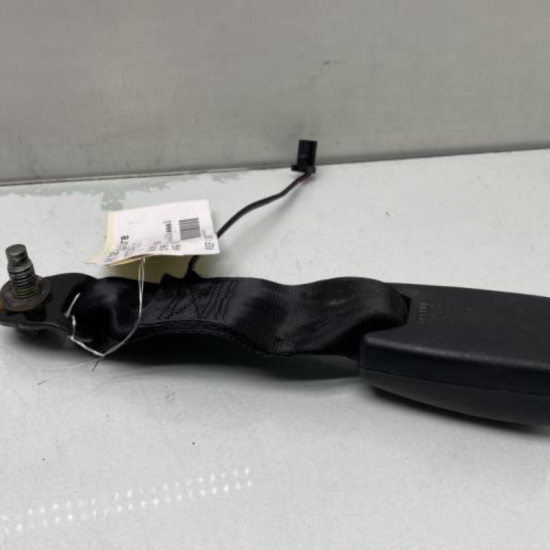 Attache ceinture arriere droit RENAULT CAPTUR 1 Photo n°3