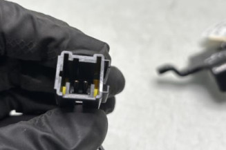 Attache ceinture arriere gauche ALFA ROMEO GIULIETTA 2