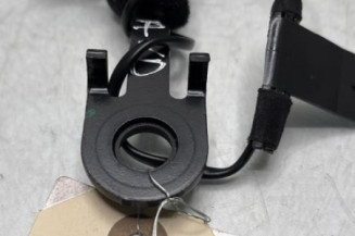 Attache ceinture avant droit ALFA ROMEO GIULIETTA 2