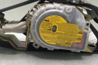 Pretensionneur de ceinture avant droit DAIHATSU SIRION 1 Photo n°1