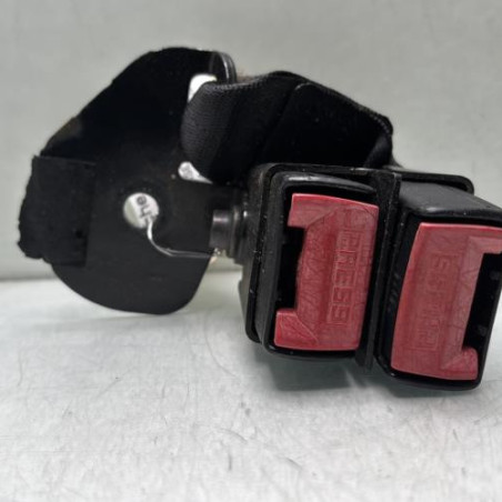 Attache ceinture arriere droit RENAULT CLIO 2 Photo n°1