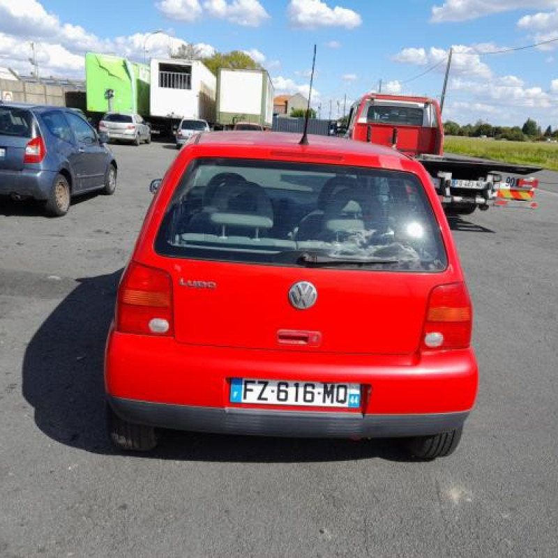 Calandre VOLKSWAGEN LUPO Photo n°10