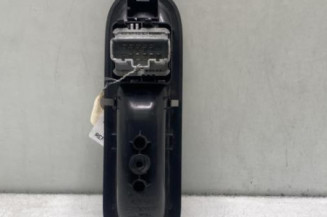 Interrupteur de leve vitre avant gauche RENAULT CLIO 3