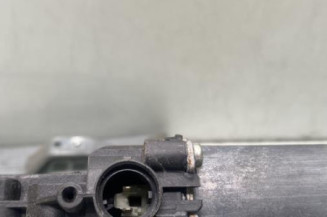 Leve vitre electrique avant droit RENAULT CLIO 3