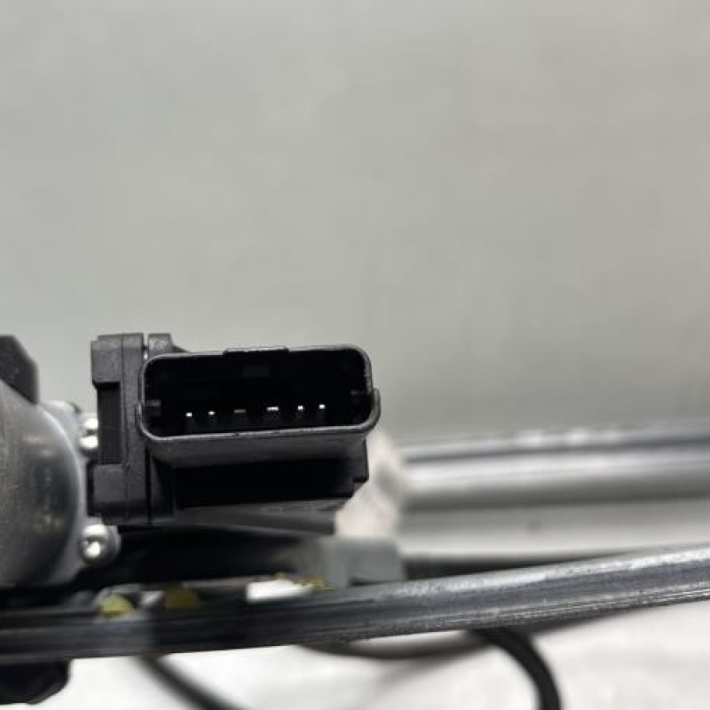 Leve vitre electrique avant droit RENAULT GRAND ESPACE 4 Photo n°9