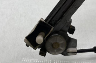 Leve vitre electrique avant gauche RENAULT MEGANE 1