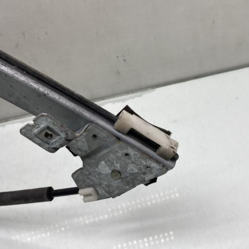 Leve vitre electrique avant gauche RENAULT MEGANE 1 Photo n°5