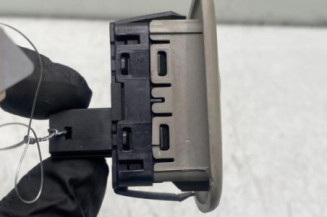 Interrupteur de leve vitre arriere droit CITROEN C5 2