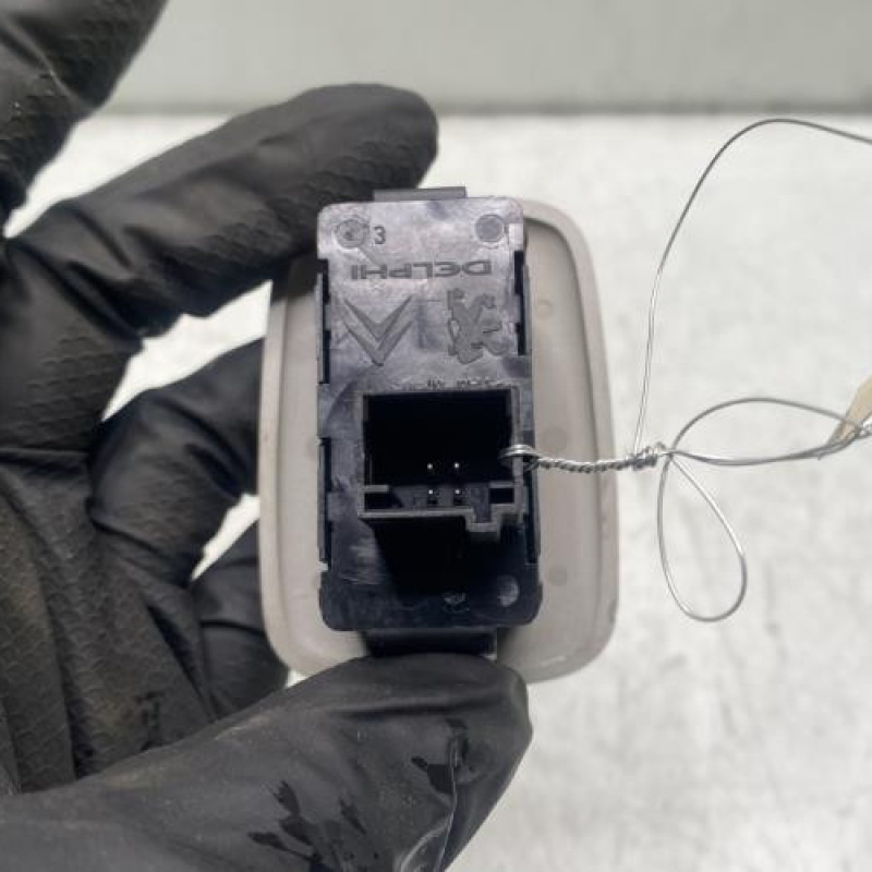 Interrupteur de leve vitre arriere droit CITROEN C5 2 Photo n°3