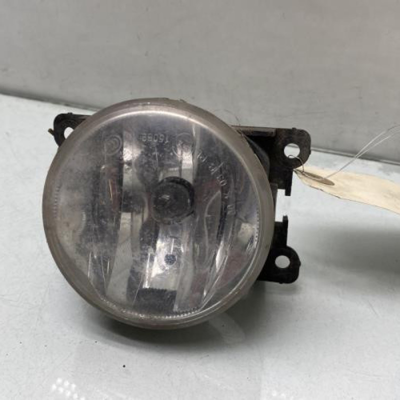 Anti brouillard droit (feux) PEUGEOT 208 1 Photo n°2
