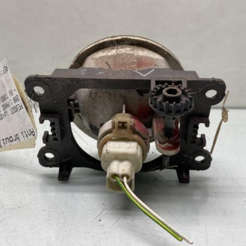 Anti brouillard droit (feux) PEUGEOT 208 1 Photo n°3