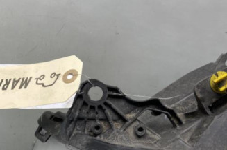 Optique avant principal gauche (feux)(phare) PEUGEOT 208 1