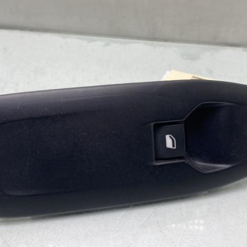 Interrupteur de leve vitre avant droit PEUGEOT 208 1 Photo n°1