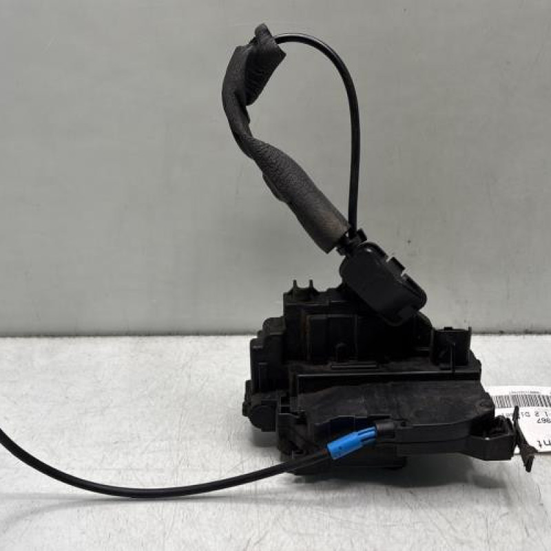 Serrure avant droit RENAULT LAGUNA 3 Photo n°1