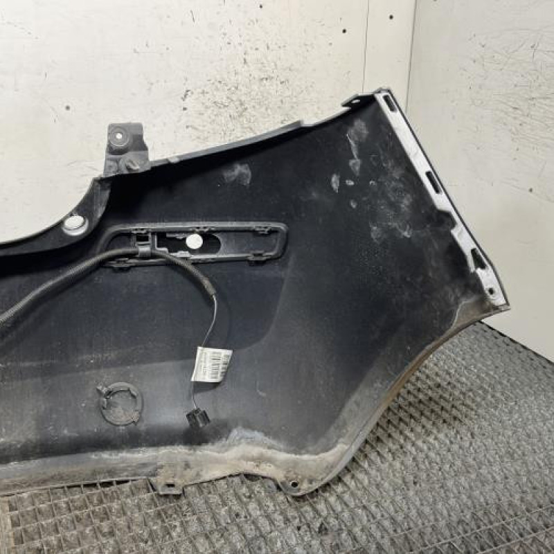 Pare choc arriere RENAULT CLIO 3 Photo n°4