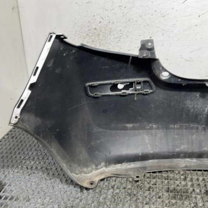 Pare choc arriere RENAULT CLIO 3 Photo n°6