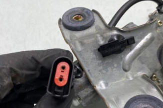 Moteur essuie glace arriere FORD FIESTA 4