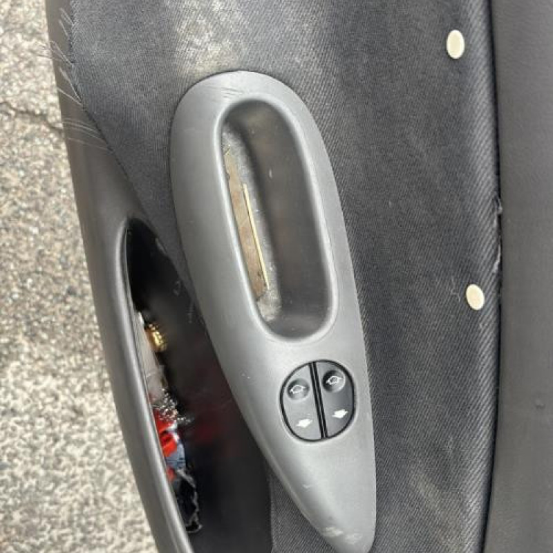 Moteur essuie glace arriere FORD FIESTA 4 Photo n°14