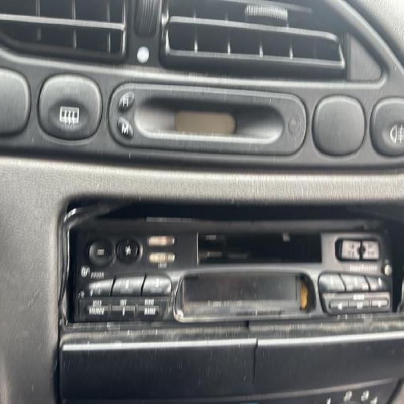 Moteur essuie glace arriere FORD FIESTA 4 Photo n°20