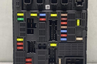 Boitier UPC RENAULT SCENIC 3 Photo n°1