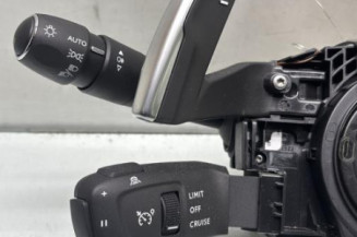 Com (Bloc Contacteur Tournant+Commodo Essuie Glace+Commodo Phare) PEUGEOT 208 2