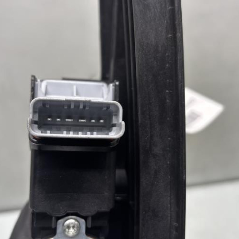 Leve vitre electrique arriere gauche PEUGEOT 208 2 Photo n°3