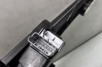 Leve vitre electrique avant droit PEUGEOT 208 2