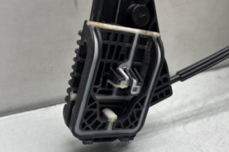 Leve vitre electrique avant gauche PEUGEOT 208 2