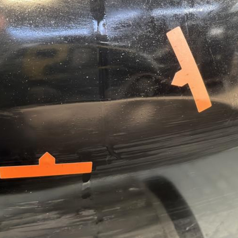 Malle/Hayon arriere RENAULT CLIO 4 Photo n°2