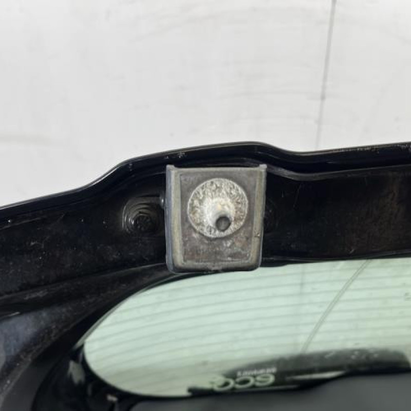 Malle/Hayon arriere RENAULT CLIO 4 Photo n°8