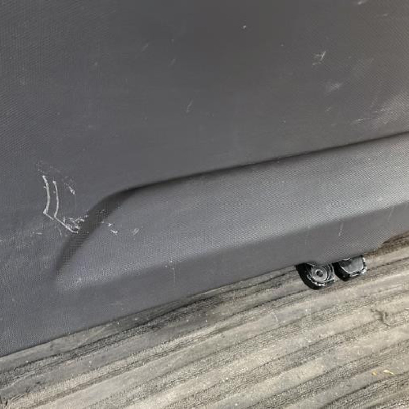 Malle/Hayon arriere RENAULT CLIO 4 Photo n°12