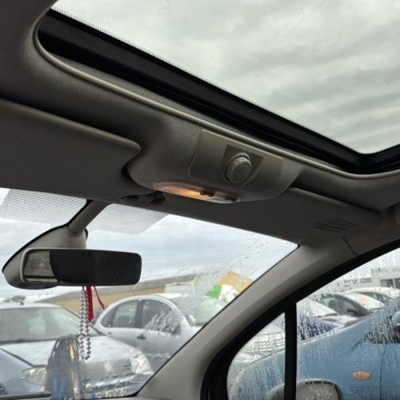 Leve vitre electrique avant droit RENAULT MODUS Photo n°20