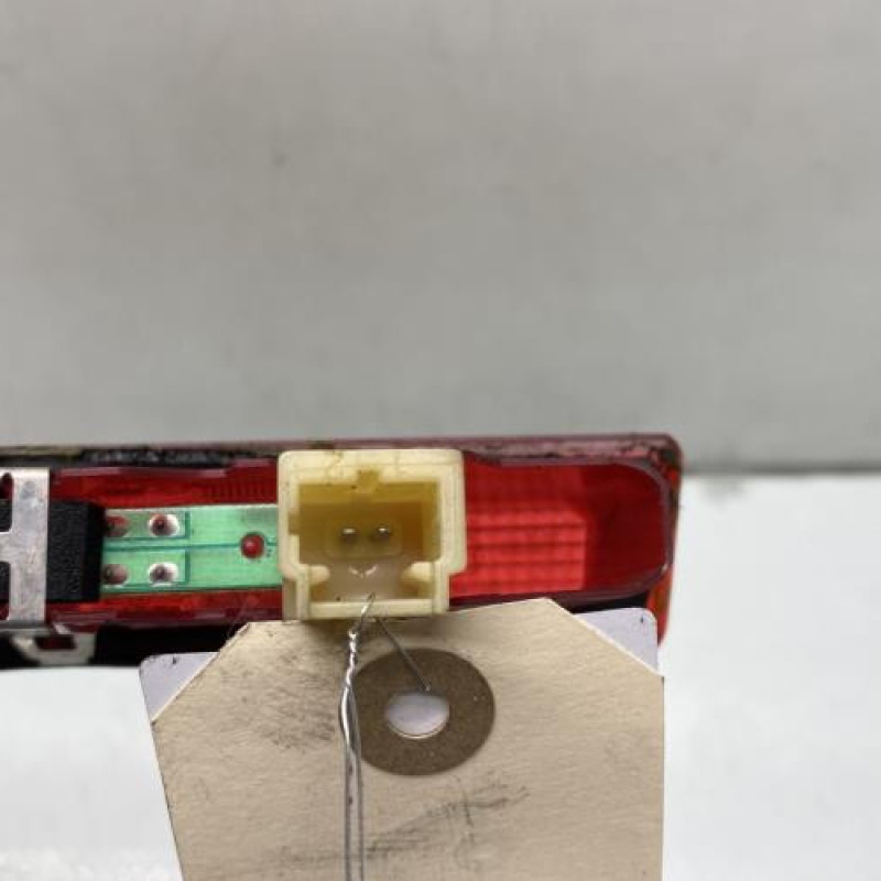 Feu arriere stop central RENAULT SCENIC 2 Photo n°3