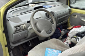 Leve vitre electrique avant gauche RENAULT TWINGO 1