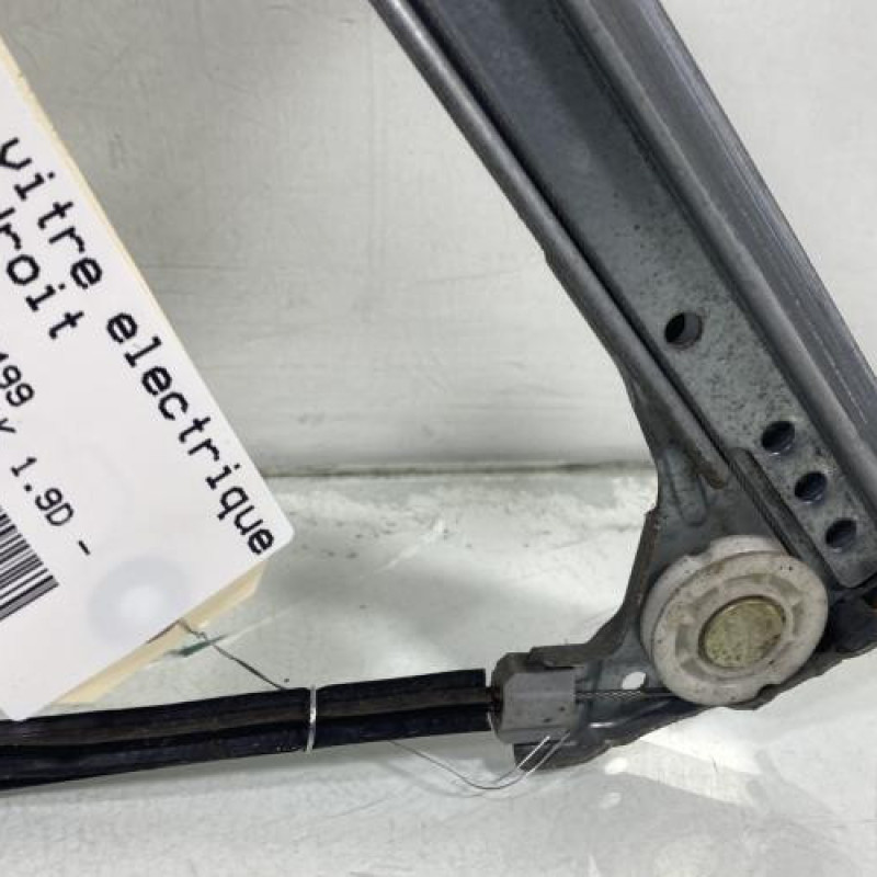 Leve vitre electrique avant droit CITROEN XSARA Photo n°6