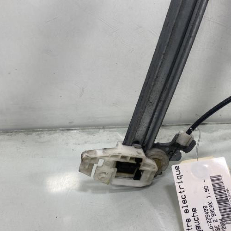 Leve vitre electrique avant gauche CITROEN XSARA Photo n°6