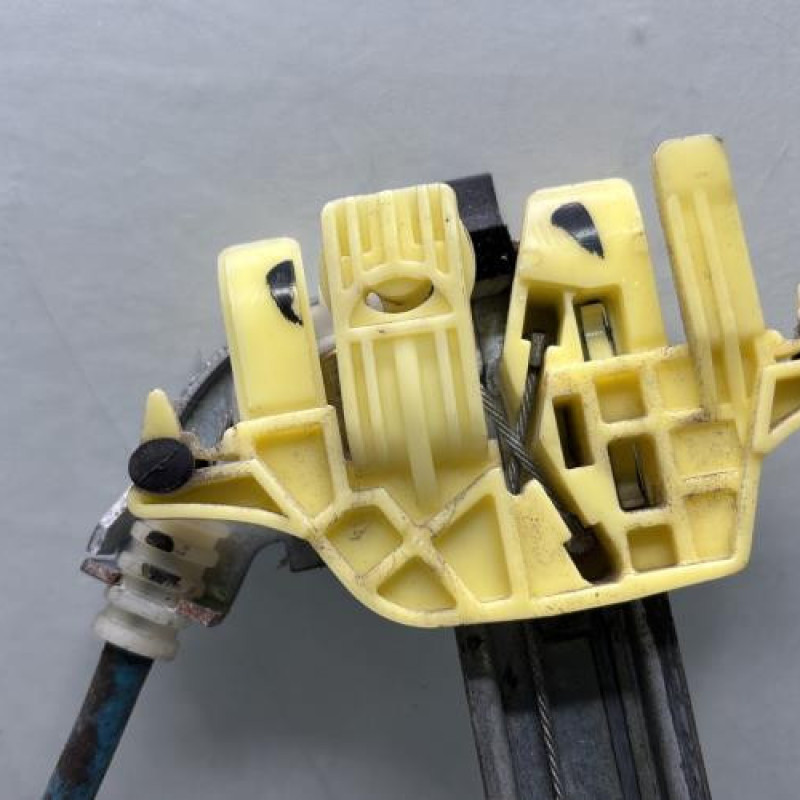 Leve vitre electrique arriere gauche CITROEN XSARA PICASSO Photo n°2