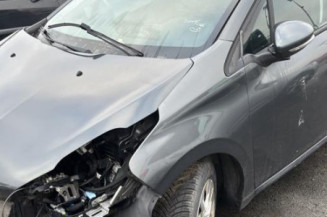 Reservoir essence PEUGEOT 208 1 Photo n°1