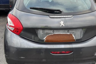 Reservoir essence PEUGEOT 208 1