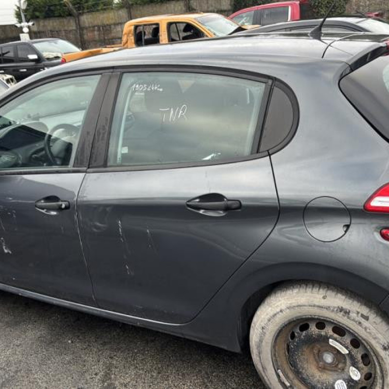 Reservoir essence PEUGEOT 208 1 Photo n°7