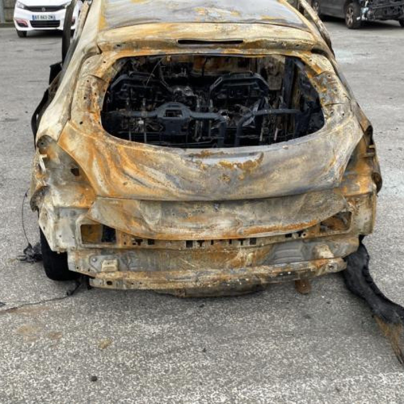 Reservoir essence PEUGEOT 208 1 Photo n°5