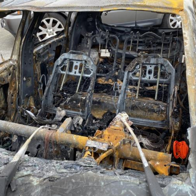 Reservoir essence PEUGEOT 208 1 Photo n°10