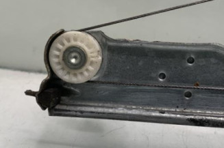 Leve vitre electrique avant gauche DACIA DUSTER 1