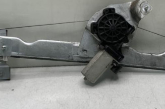 Leve vitre electrique avant gauche DACIA DUSTER 1