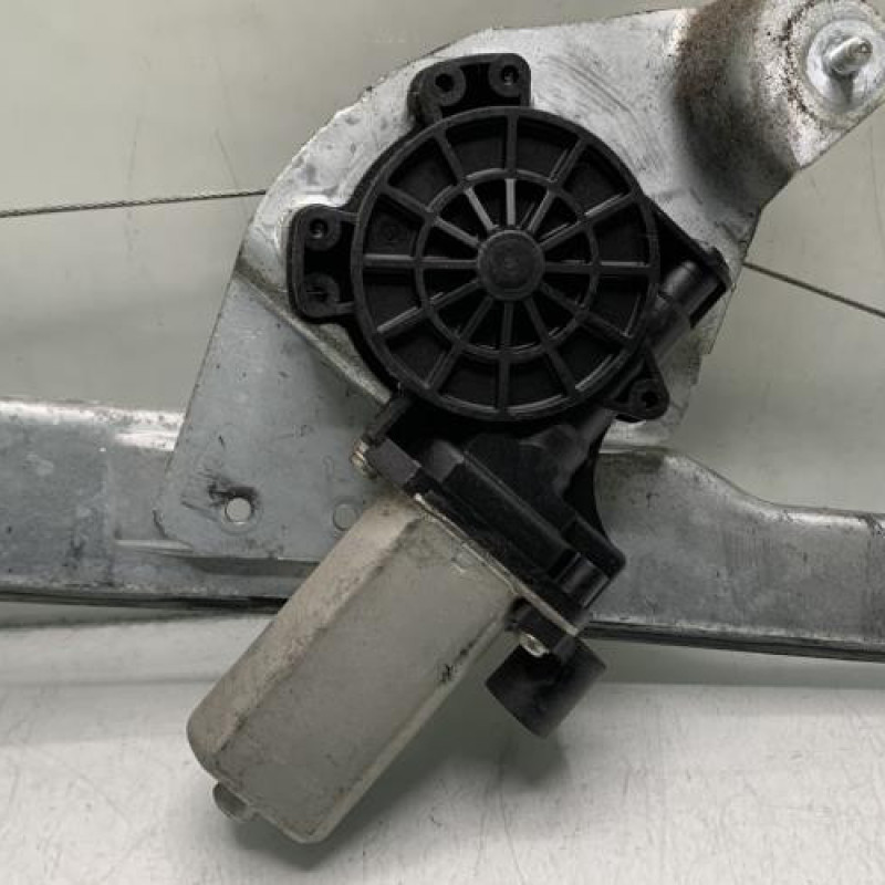 Leve vitre electrique avant gauche DACIA DUSTER 1 Photo n°7